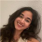 Bonjour ! Je m'appelle Hiba et je suis passionnée par l'enseignement des langues. Je propose des cours d'arabe et d'anglais pour tous les niveaux, je suis déterminée à vous aider à atteindre vos objectifs linguistiques.
🔍 Compétences :
- Arabe : Langue